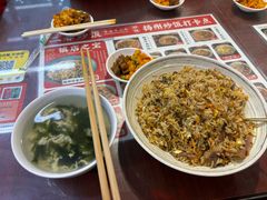 -扬二春炒饭(国庆路总店)