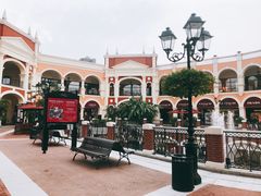 -佛罗伦萨小镇广佛名品奥特莱斯(疏港路店)