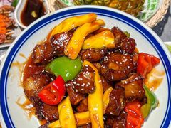 -威记烧嘢·南宁烧烤·超级生牛(绿地店)