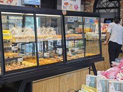 -皇冠幸福里动物奶油生日蛋糕(万达店)