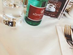 -中央咖啡馆