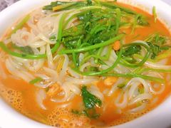 -小街曹师傅砂锅麻辣烫(亚泰大街店)