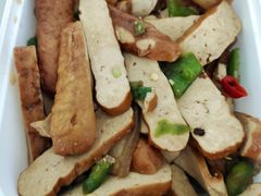 -老乡鸡(上海白玉兰广场店)