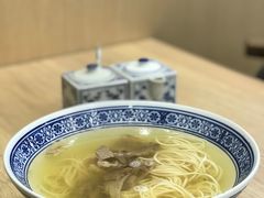 -陇兴楼兰州拉面(西安咸阳国际机场店)