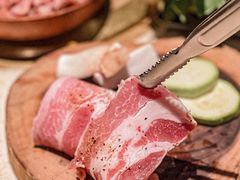 -蚂蚁洞·烤肉大营地(上海静安大悦城店)