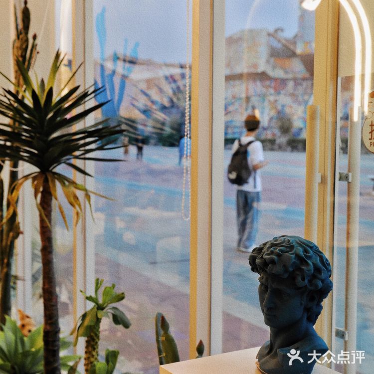 重庆美食｜边烤边涮的泰式小火锅🥘