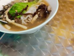 -甘掌门·化州驰名牛杂粉(越秀店)