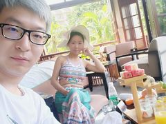 -亚龙湾喜来登·美景台大堂吧