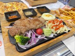 -慕巢西餐厅(中央公馆店)