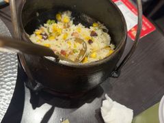 -川流不息·地道川菜·小龙虾(松东路店)