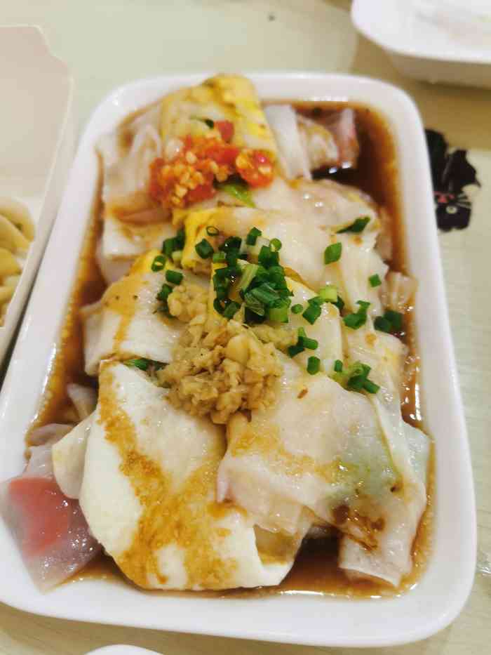 陈记广东肠粉王(绿地中央双子塔店)-"好久没有吃肠粉了,当时看到这家