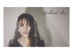 -God Hands发型设计复古会所