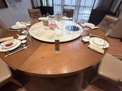 -泓历皇朝酒店(东亭店)