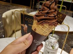 经典巧克力软冰淇-GODIVA(王府井apm店)