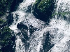 -藏龙百瀑风景区