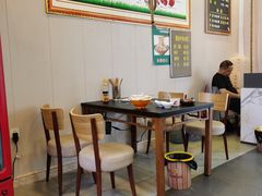 大堂-黔阿牛菌汤牛肉粉全牛火锅(喷水池店)