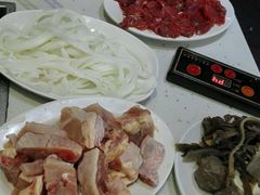 -黑山牛肉汤火锅(花城汇店)