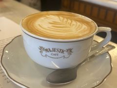 -Majestic Café