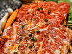 -山川小町·极番烧肉(新地假日广场店)