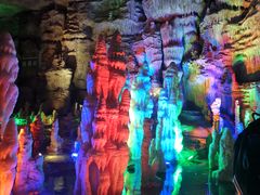 -泰安地下龙宫景区