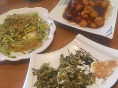 -钰田大院·碳烤虹鳟鱼·怀柔地道农家菜(雁栖湖店)