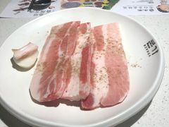 满心尝五花肉-本家韩国烤肉(青岛万象城店)