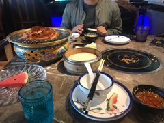 -三人行骨头王火锅(长寿店)