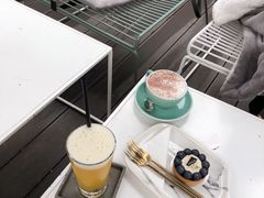 -UNI UNI(环亚凯瑟琳店)