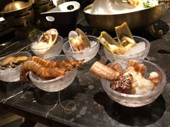 -半岛翡丽海鲜自助餐厅(观风亭店)