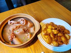 排骨藕汤-顺香居·老字号湖北菜(江汉路店)