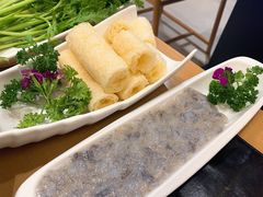 响铃卷-湯系·煲汤手艺人(东二环泰禾广场店)