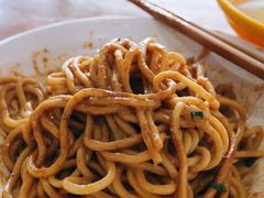 招牌热干面-德泓面馆(颐高店)