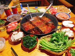 -乐闹闹重庆火鍋(民治店)
