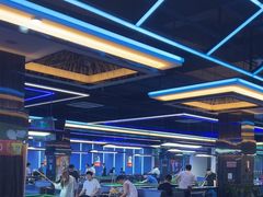 -中8台球俱乐部(龙跃大厦店)