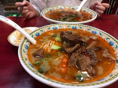 红烧牛三宝面-金杨拉面王小吃面馆·牛三宝面·红烧牛肉粉