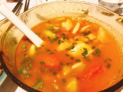 沿途酸汤鱼-沿途四季·云南菜(建外大街店)