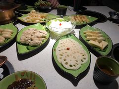 -一叶一世界•素食餐厅(环球中心店)