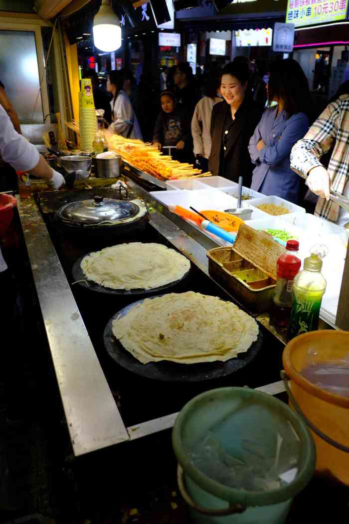 周浦小上海步行街-"「周浦小上海步行街」堪称南京路步行街古.