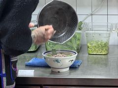 -云阿蛮云南生烫牛肉米线(奉贤路店)