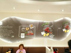 用餐区-肯德基(大剧院店)