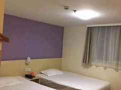 -7天酒店(上海江宁路地铁站玉佛寺店)