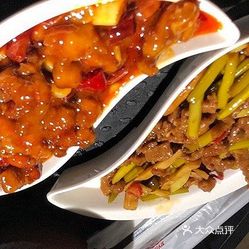 小吃快餐  永川区其他  新城区  乡村基(永川汇龙大道店)一到中午