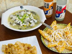 -东北风味思缘食府(对湖路店)