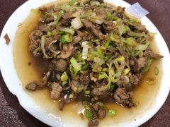 葱爆羊肉-吉祥回族饭店
