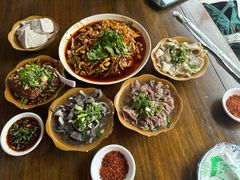 -小杨翘脚牛肉