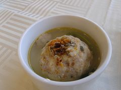 蟹粉狮子头-怡园饭店-餐厅(四望亭店)