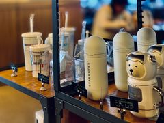 -星巴克臻选(盐城金鹰聚龙湖店)