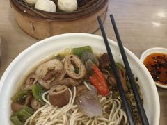 -佬钱湾仔(衣裳街店)