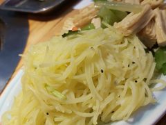 -山河屯铁锅炖(哈西站店)