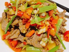 -佬麻雀·新湘菜(珠海金发购物中心店)